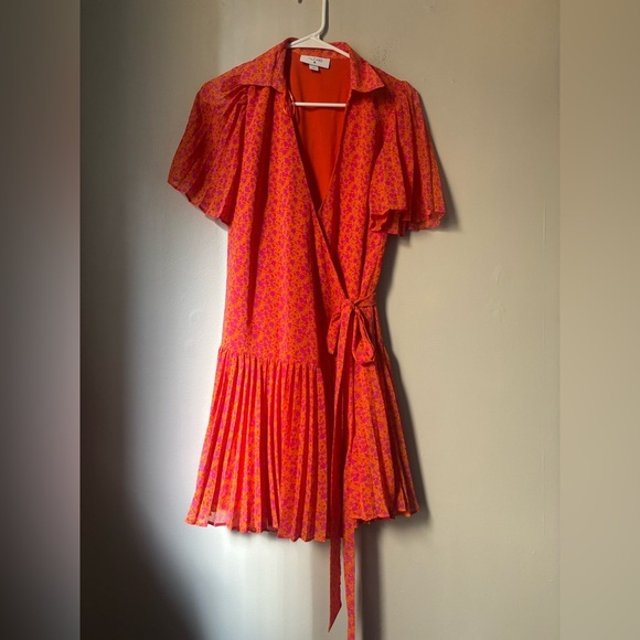 Alexis for Target Orange Pink Floral Print Wrap Flutter Dress size small - Picture 3 of 7